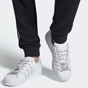 Adidas Originals Superstar Shell Toe Sneakers!